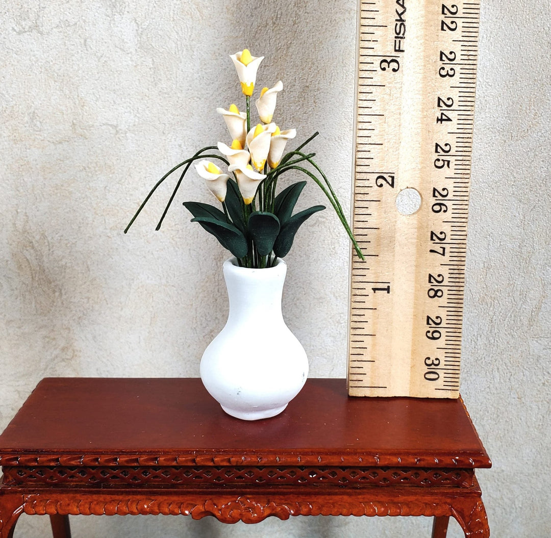 Dollhouse White Calla Lilies in White Ceramic Vase 1:6 Scale Miniature - MiniatureCrush