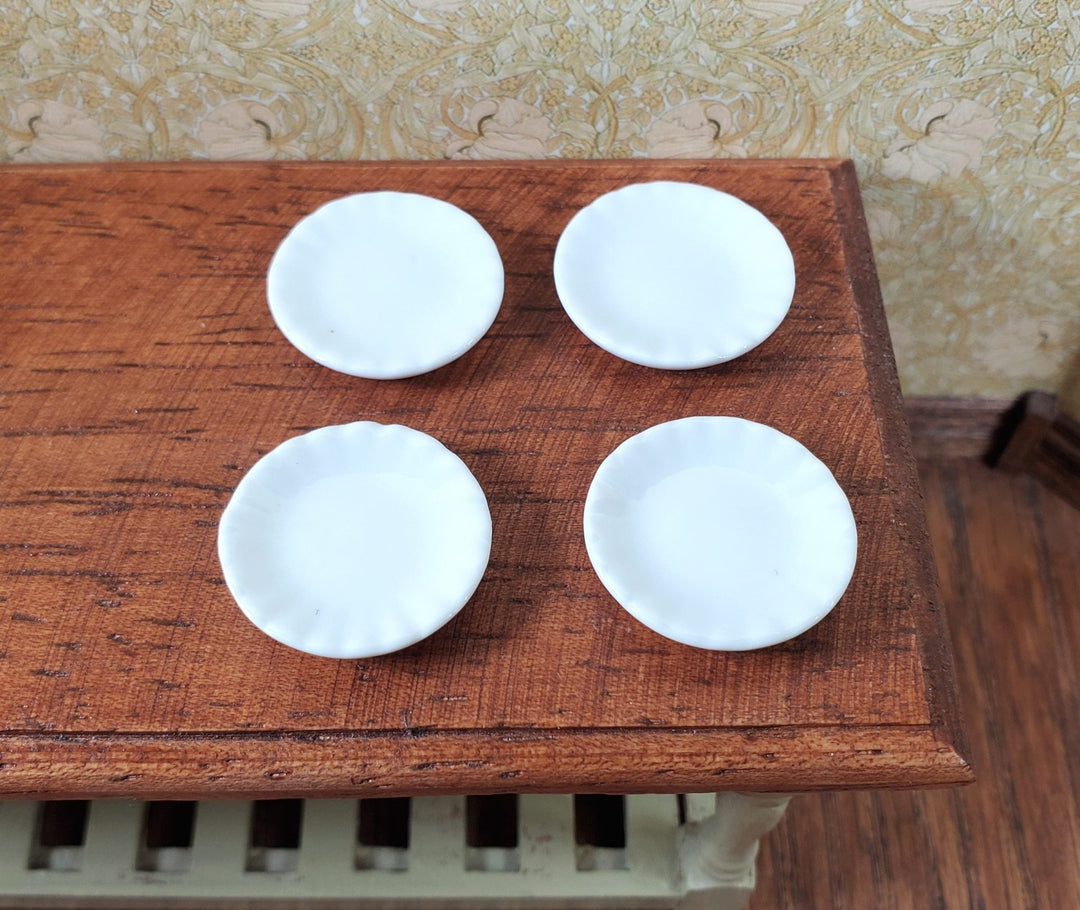 Dollhouse White Fluted Edge Ceramic Dinner Plates Set of 4 1:12 Scale Miniatures - MiniatureCrush