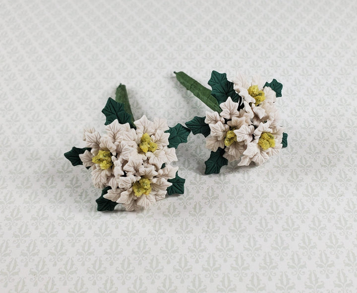 Dollhouse White Poinsettias with Leaves 2 Bunches 1:12 Scale Christmas Flowers - MiniatureCrush