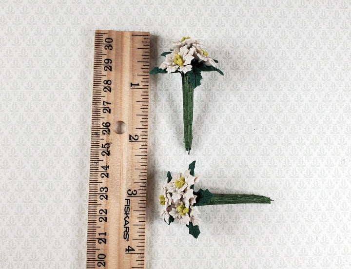 Dollhouse White Poinsettias with Leaves 2 Bunches 1:12 Scale Christmas Flowers - MiniatureCrush