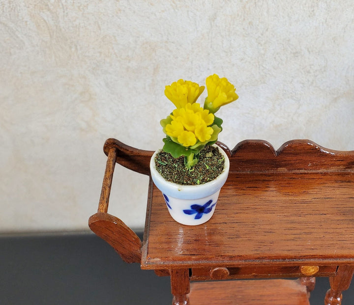 Dollhouse Yellow Geraniums in Ceramic Blue & White Planter 1:12 Scale Miniature - MiniatureCrush