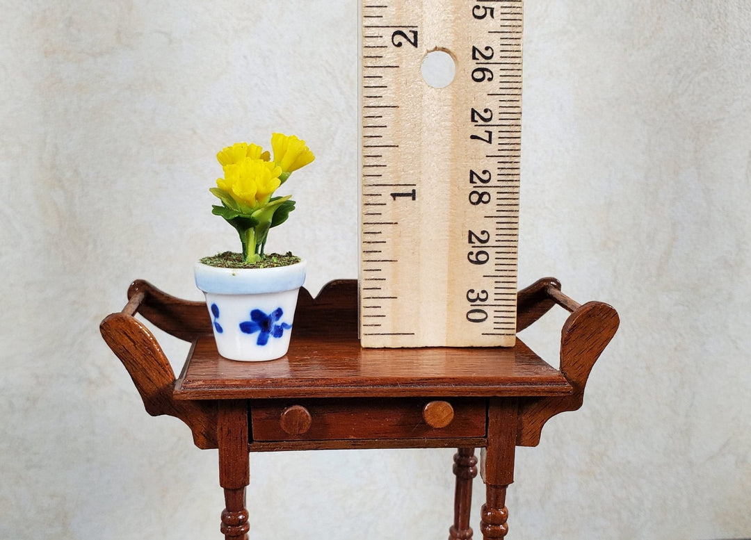 Dollhouse Yellow Geraniums in Ceramic Blue & White Planter 1:12 Scale Miniature - MiniatureCrush