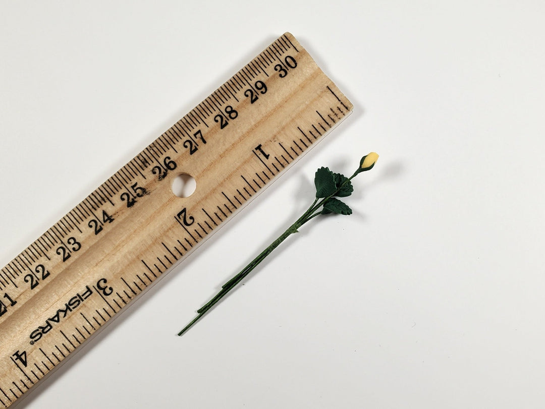 Dollhouse Yellow Rose Bud Single Stem with Foliage 1:12 Scale Miniature - MiniatureCrush