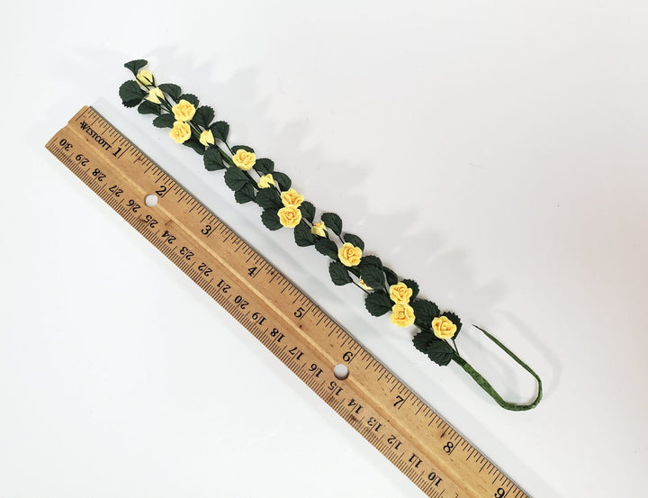 Dollhouse Yellow Roses Trailing Vine 1:12 Scale Miniature Garden Plants - MiniatureCrush