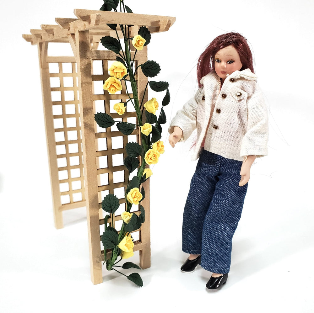 Dollhouse Yellow Roses Trailing Vine 1:12 Scale Miniature Garden Plants - MiniatureCrush