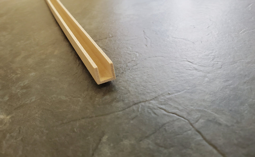 Dollhouse Channel Molding Trim 3/8" x 3/8" x 18" Interior Channel 1/4" HW7067