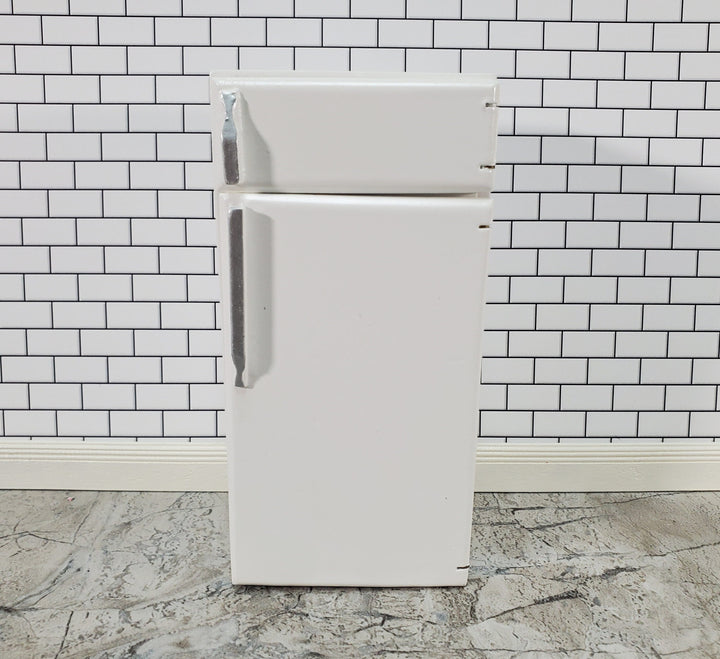 Dollhouse Fridge Modern Refrigerator Freezer White 2 Door 1:12 Scale Miniature