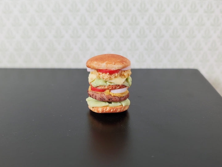 Dollhouse The Works Burger 1:12 Scale Miniature Hamburger Food