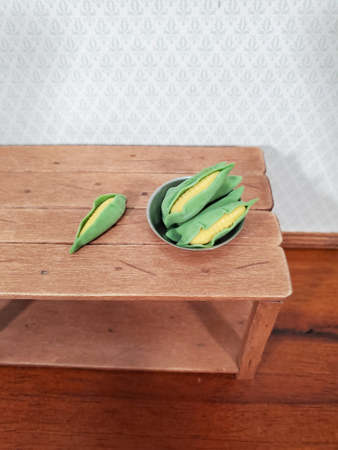 Dollhouse Corn on the Cob 6 Pieces 1:12 Scale Food Kitchen Falcon Miniatures