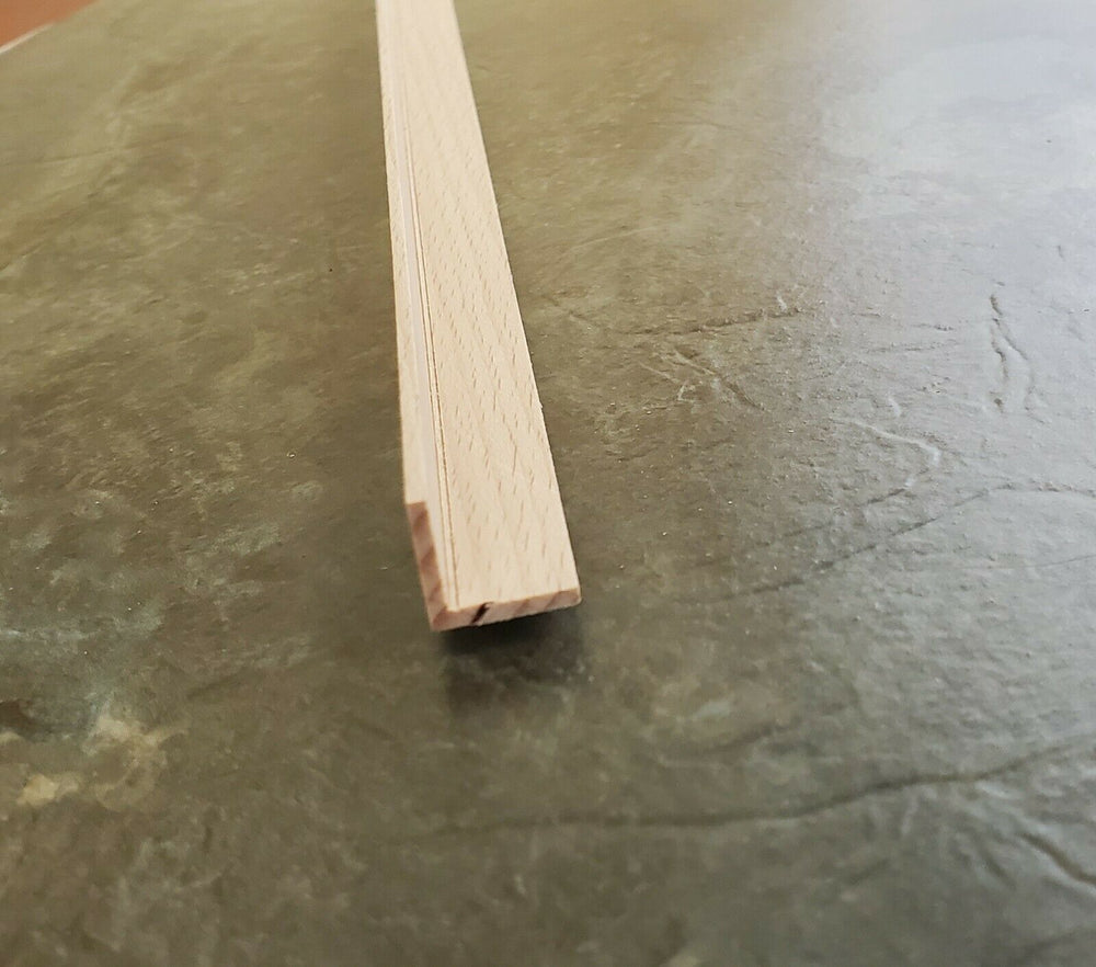 Dollhouse Miniatures Corner Trim Molding 3/8" x 3/8" x 18" long 1:12 Scale 70295