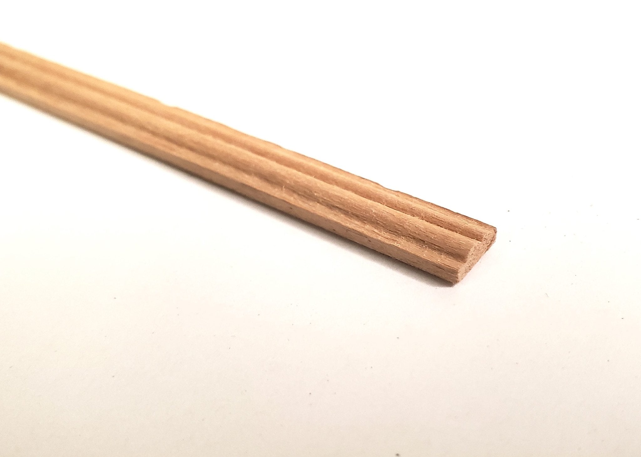 Miniature Chair Dado Railing Trim 5/16