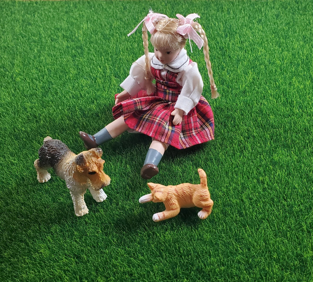 Miniature Lawn Grass Square Dollhouse Yard Gardens Model Scenery 11 3/4" x 12" - MiniatureCrush