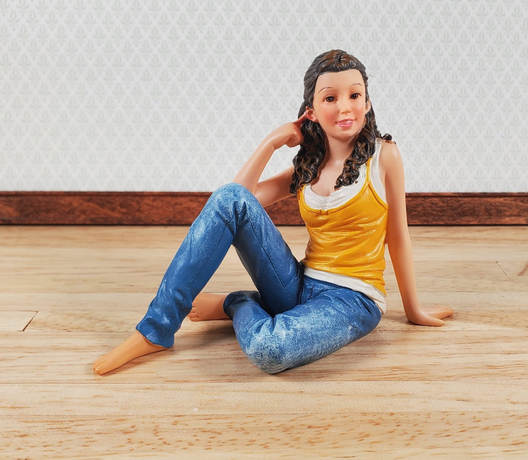 Modern Dollhouse Doll Teenager Teen Girl Daughter Sitting 1:12 Scale "Kelly" - MiniatureCrush