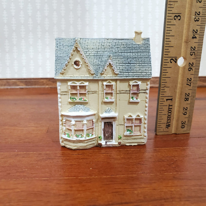 1:144 Scale Dollhouse Resin Miniature "Holme Lodge House" 2 Story - Miniature Crush