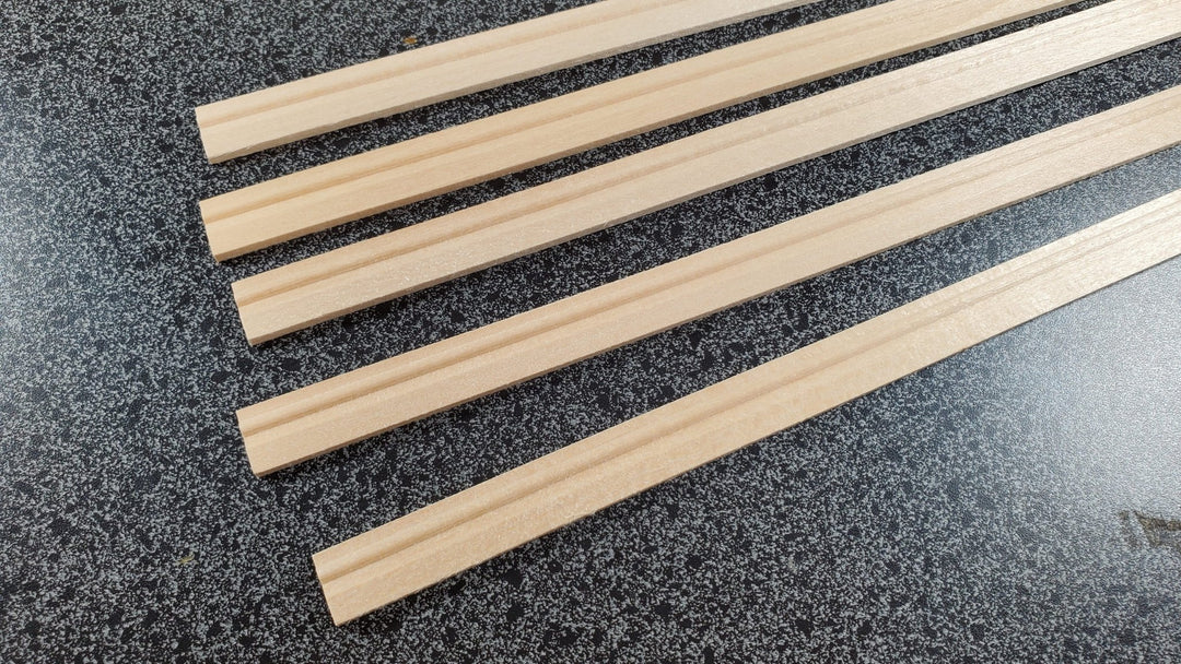 Dollhouse Baseboard 5 Pieces Trim Molding 12mm x 45cm long 1:12 Scale Skirting - Miniature Crush