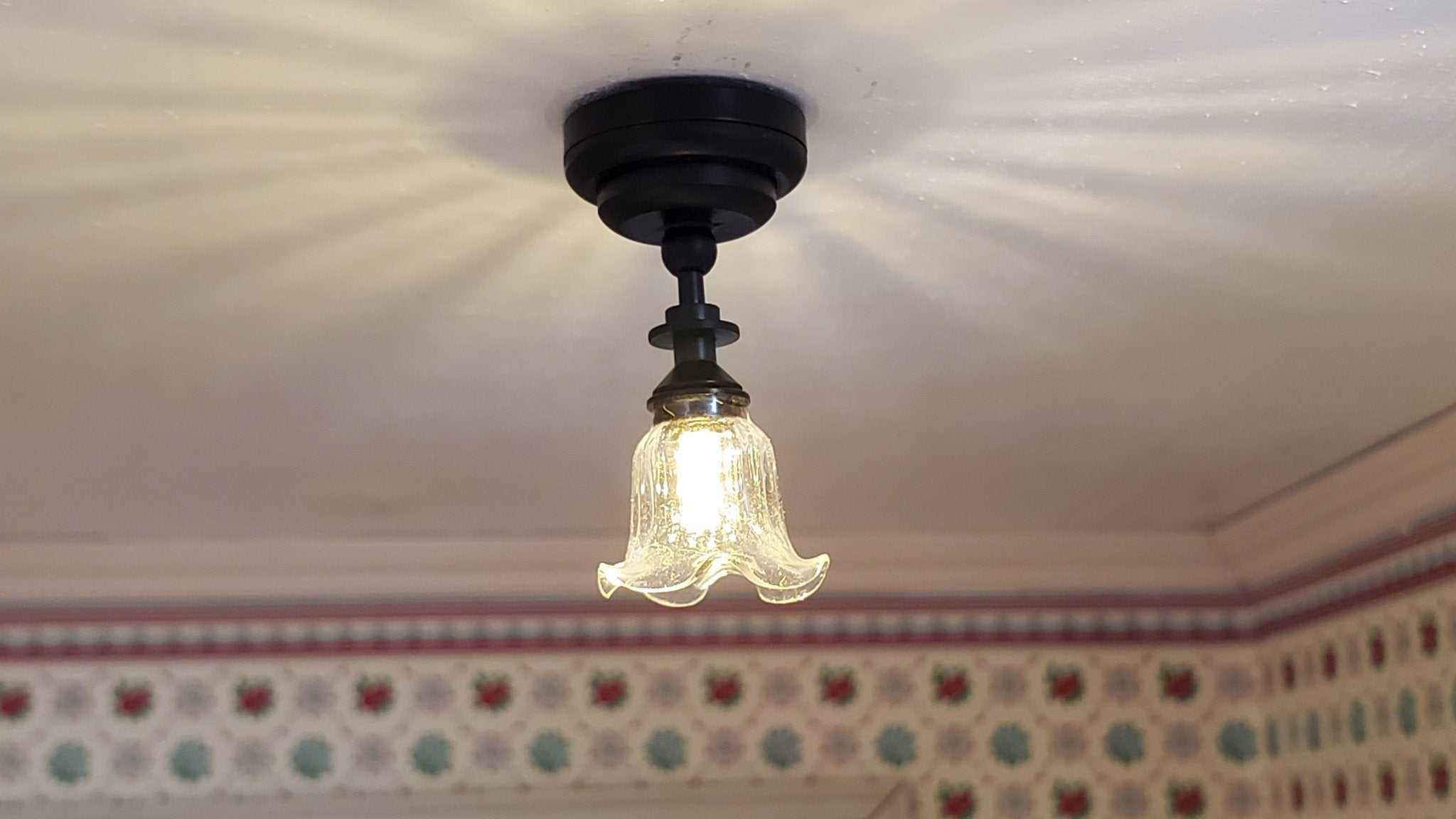 Dollhouse Battery Ceiling Light Flower Shade Black Base 1:12 Scale ...