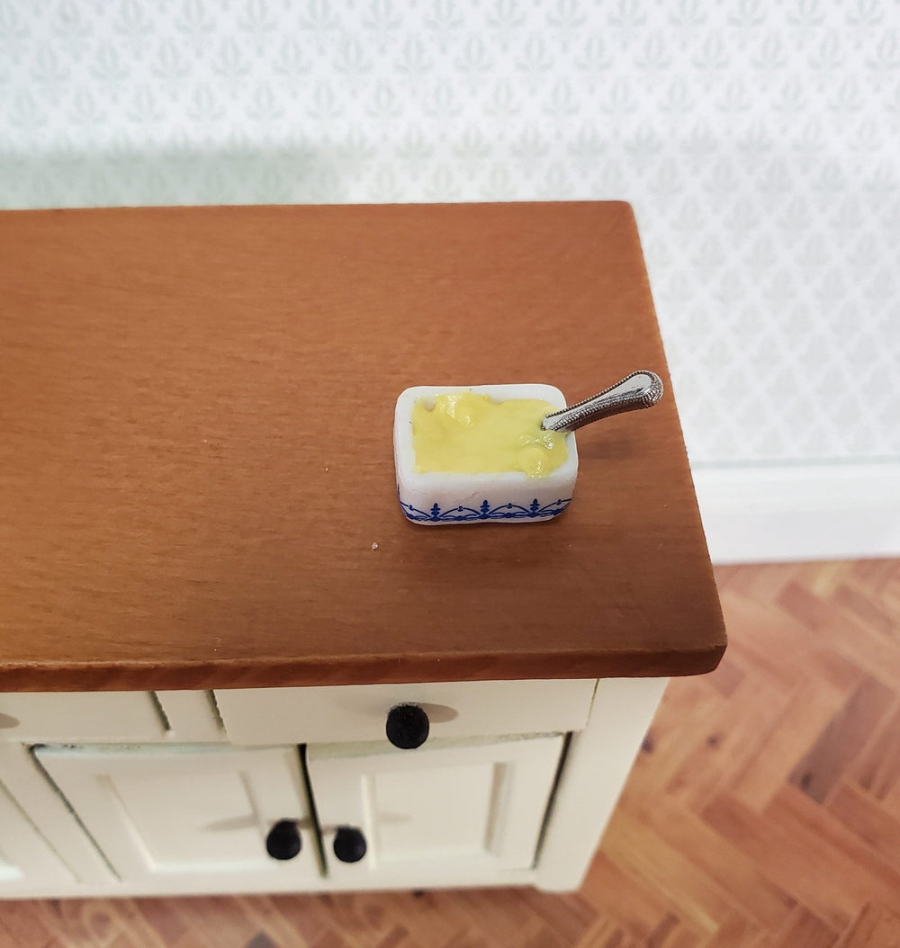 Dollhouse Butter Dish with Butter & Knife 1:12 Scale Food Kitchen Cast Resin - Miniature Crush