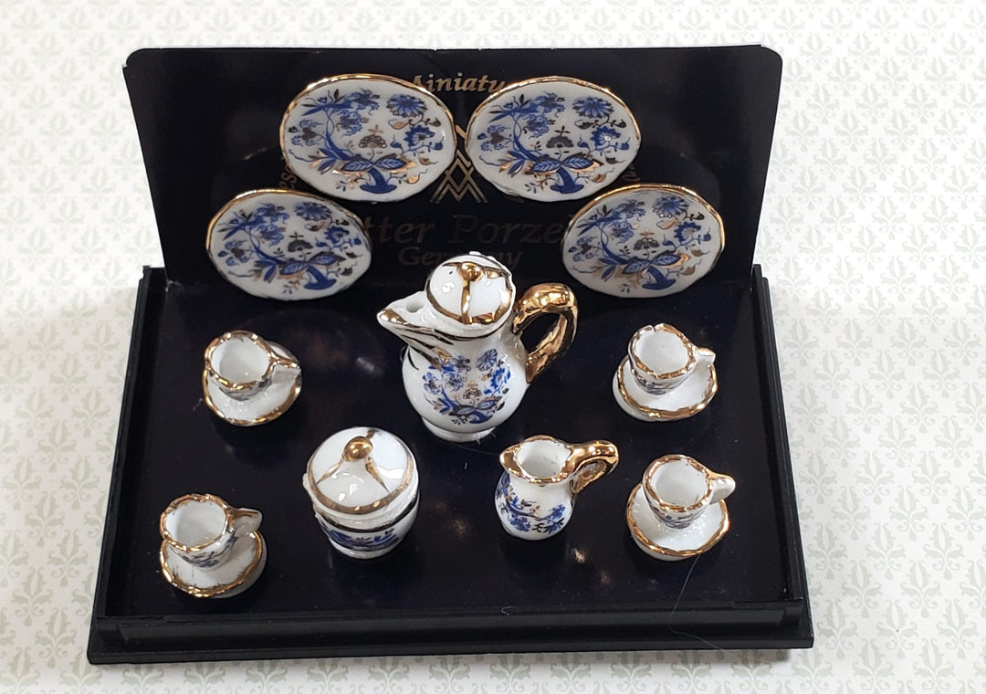 Dollhouse Coffee Set "Blue Onion" Reutter Porcelain 1:12 Scale Miniature Cups Plates ++ - Miniature Crush