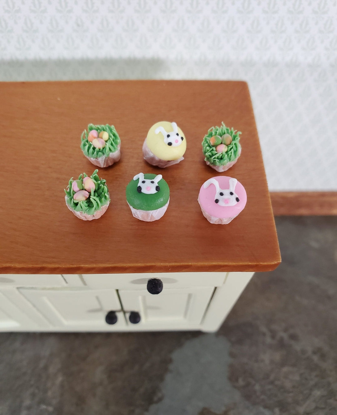 Dollhouse Cupcakes Easter Theme Set of 6 Bunnies Eggs 1:12 Scale Miniature Food - Miniature Crush