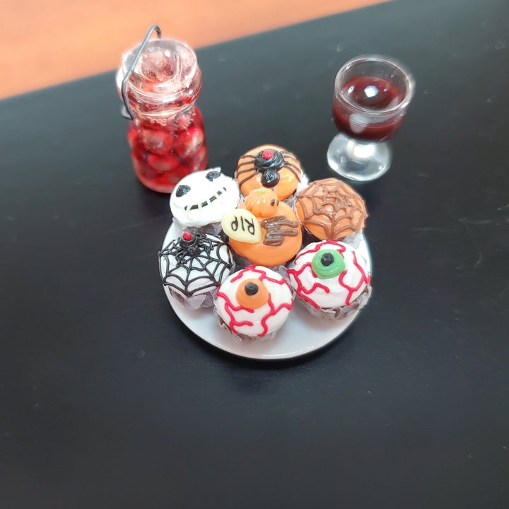 Dollhouse Cupcakes Halloween Theme on Ceramic Plate 1:12 Scale Miniature Food - Miniature Crush