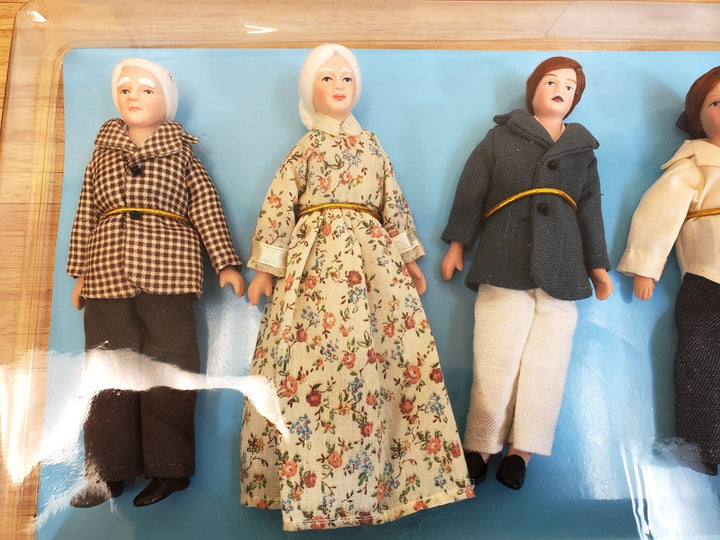 Dollhouse Extended Family People Porcelain Dolls Poseable 1:12 Scale Miniatures - Miniature Crush