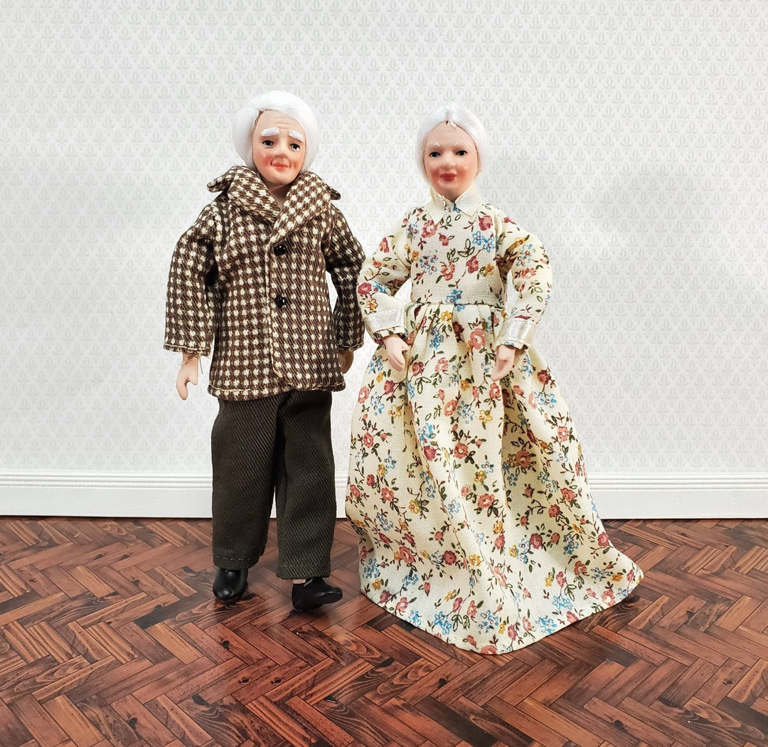 Dollhouse Grandparents Grandma & Grandpa Porcelain Dolls Poseable 1:12 Scale Miniatures - Miniature Crush