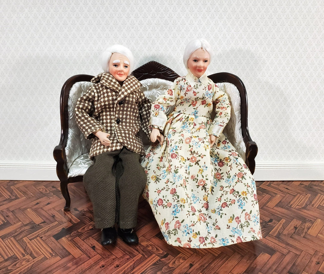 Dollhouse Grandparents Grandma & Grandpa Porcelain Dolls Poseable 1:12 Scale Miniatures - Miniature Crush