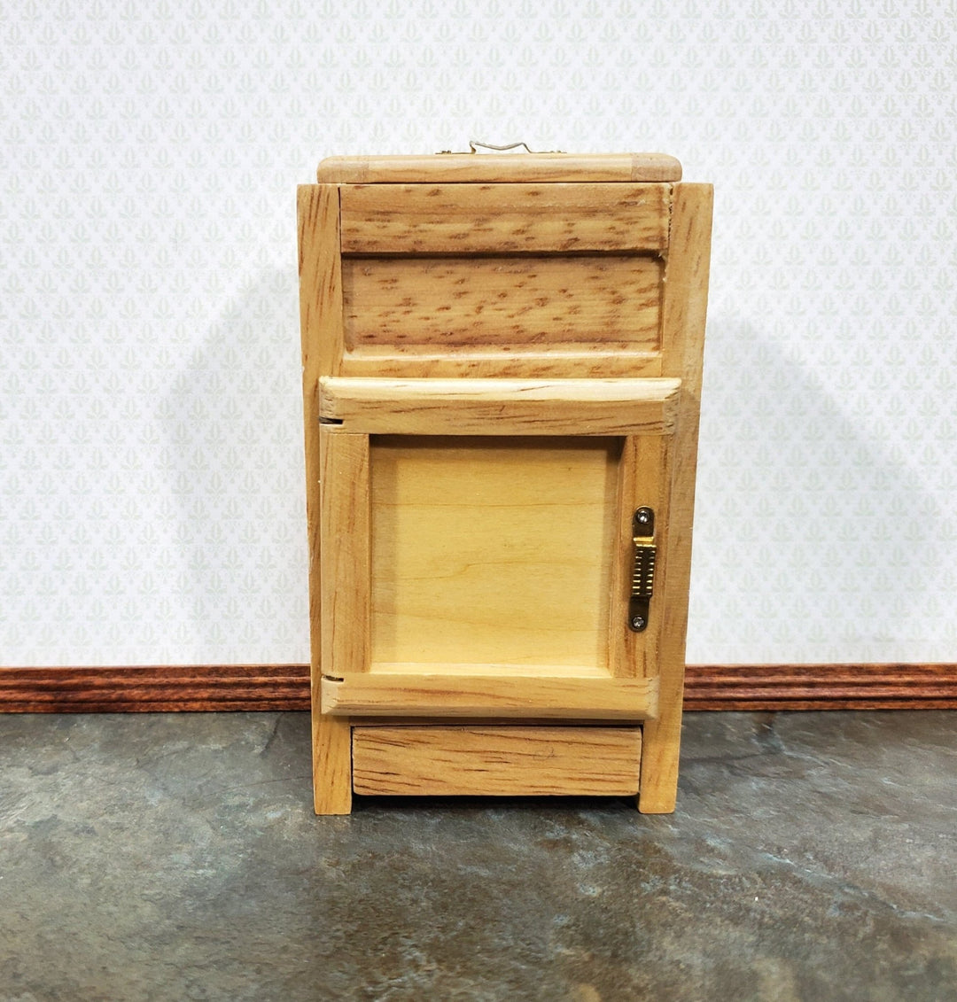 Dollhouse Ice Box Fridge Light Oak Finish 1:12 Scale Miniature Wood Kitchen - Miniature Crush