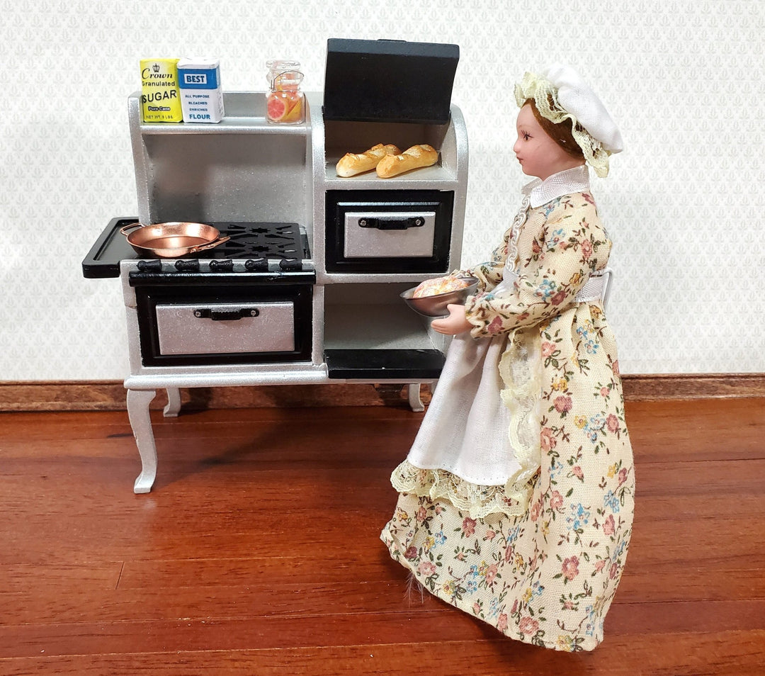 Dollhouse Kitchen Range Stove Oven 1920s Style Silver & Black 1:12 Scale Miniature - Miniature Crush
