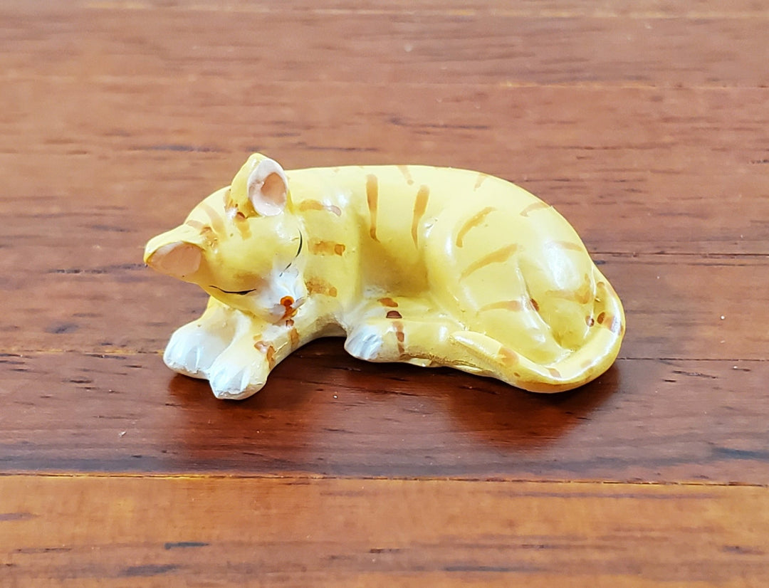 Dollhouse Kitty Cat Orange Tabby Sleeping Curled Up 1:12 Scale Miniature Pet - Miniature Crush