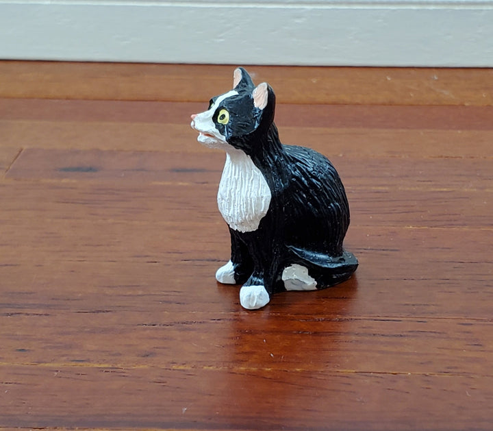 Dollhouse Kitty Cat Tuxedo Black and White Sitting 1:12 Scale Miniature Pet - Miniature Crush