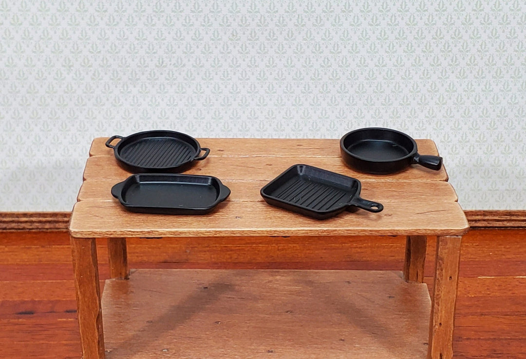 Dollhouse Metal Pans Frying Grilling Baking Black 1:12 Scale Miniature Kitchen Cooking - Miniature Crush