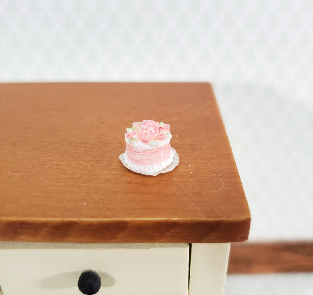 Dollhouse Miniature 1/4" Quarter Scale Cake Pink with Roses Teeny Tiny 1:48 LL1004SS - Miniature Crush