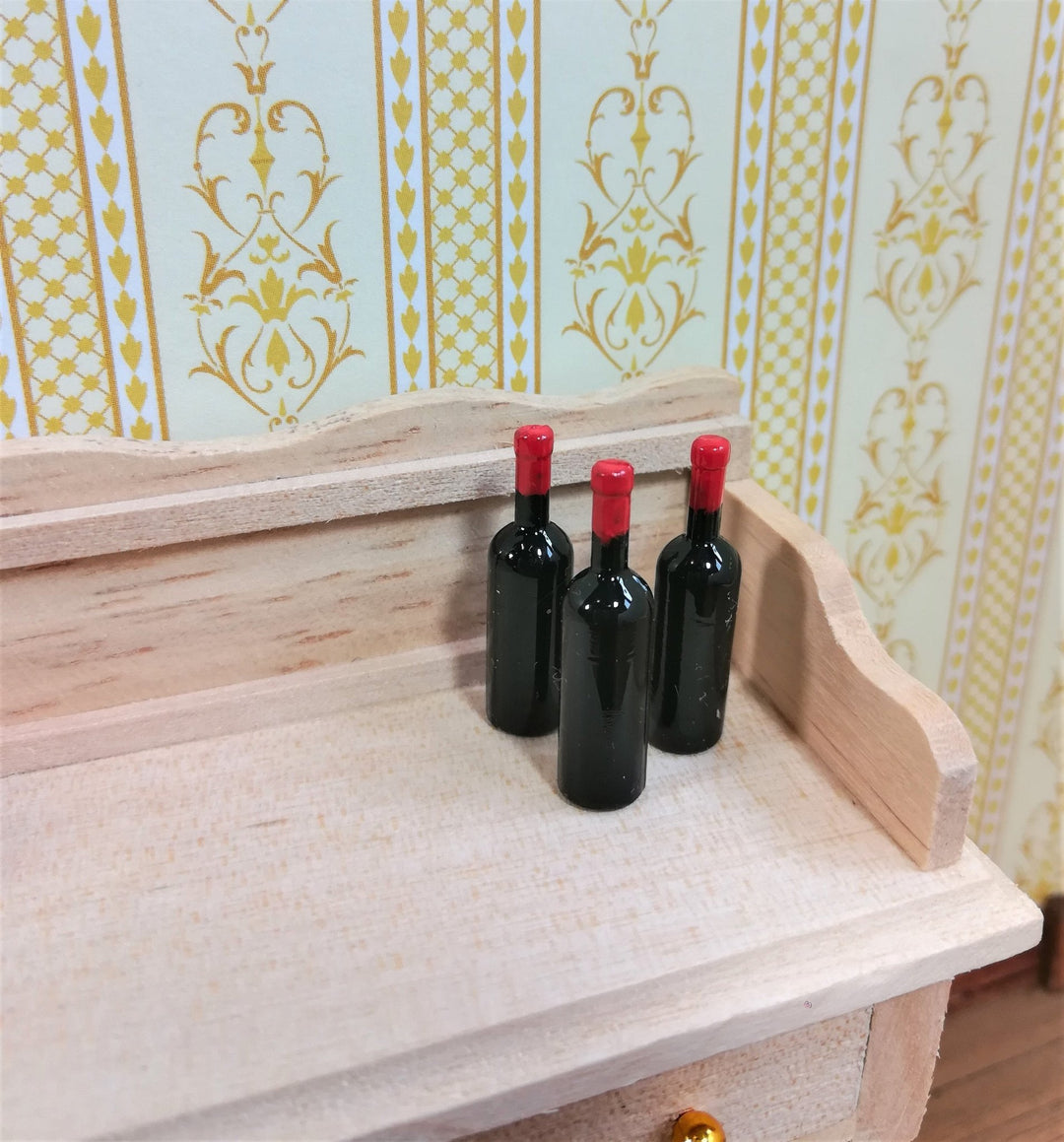 Dollhouse Miniature Bottles x3 Unlabeled Brown Wine or Liquor Set 1:12 Scale - Miniature Crush