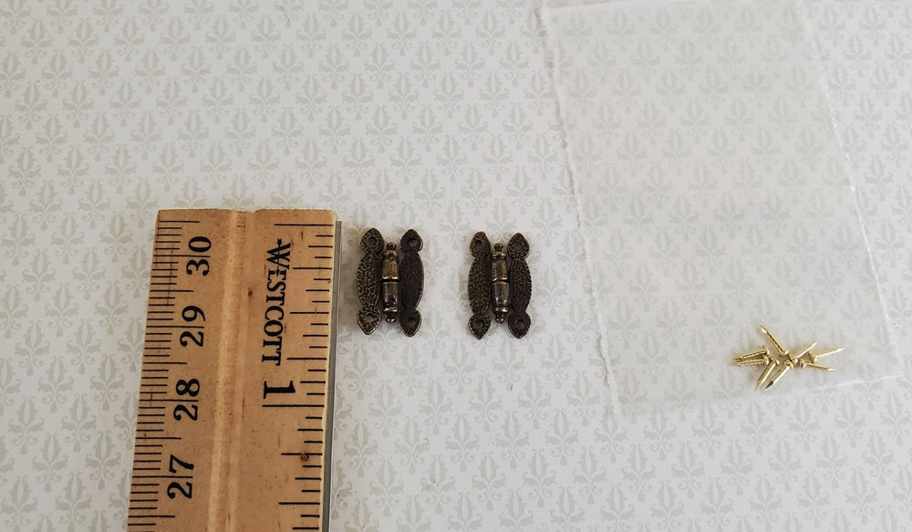Dollhouse Miniature Butterfly Hinge Antique Style Bronze 1:12 Scale Includes Nails S1510 - Miniature Crush