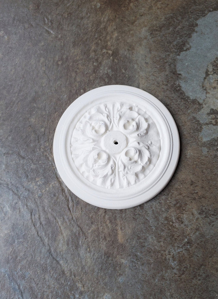 Dollhouse Miniature Ceiling Rose Medallion with Hole Plaster 1:12 Scale 58 mm - Miniature Crush