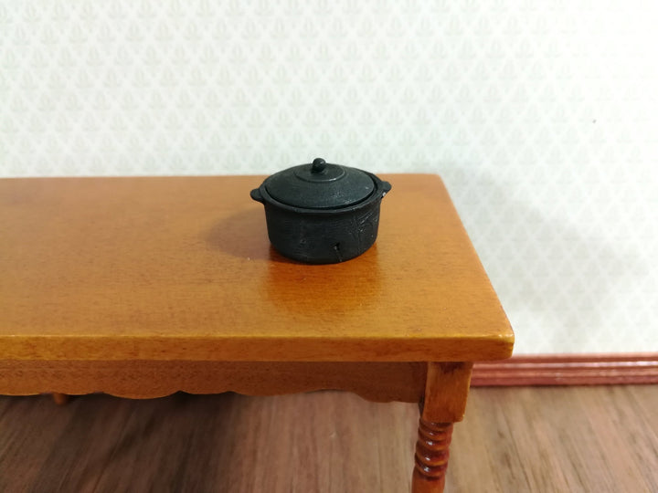 Dollhouse Miniature Dutch Oven with Lid 1:12 Scale Black "Cast Iron" Pot - Miniature Crush