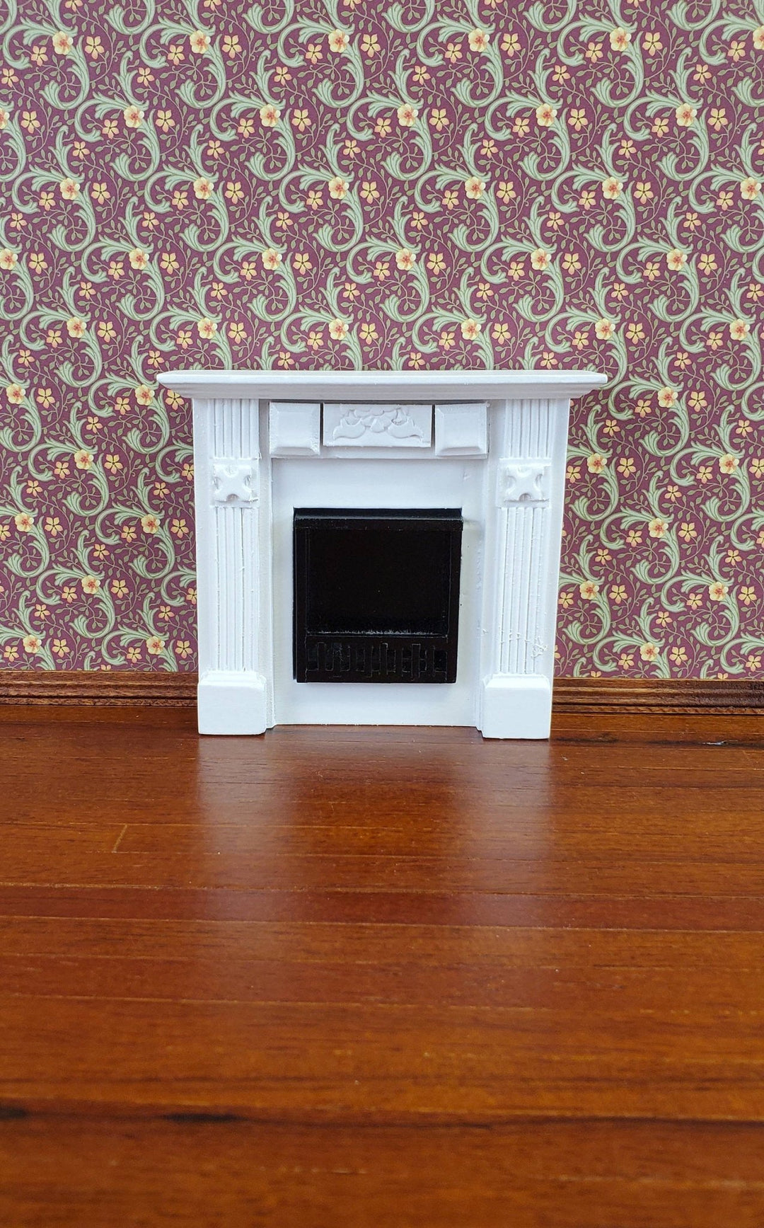 Dollhouse Miniature Fireplace Wood White Finish 1:12 Scale Furniture - Miniature Crush