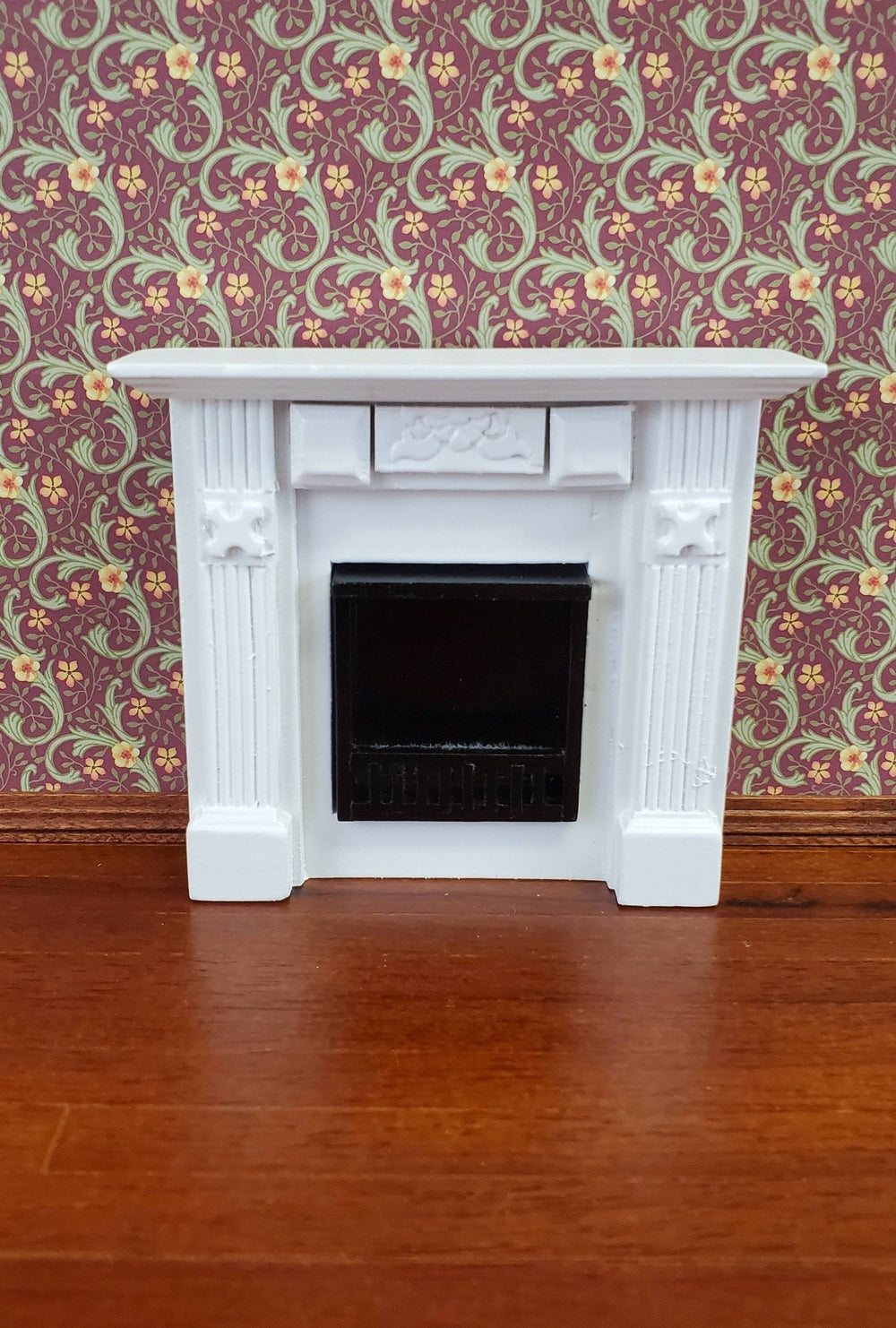Dollhouse Miniature Fireplace Wood White Finish 1:12 Scale Furniture - Miniature Crush