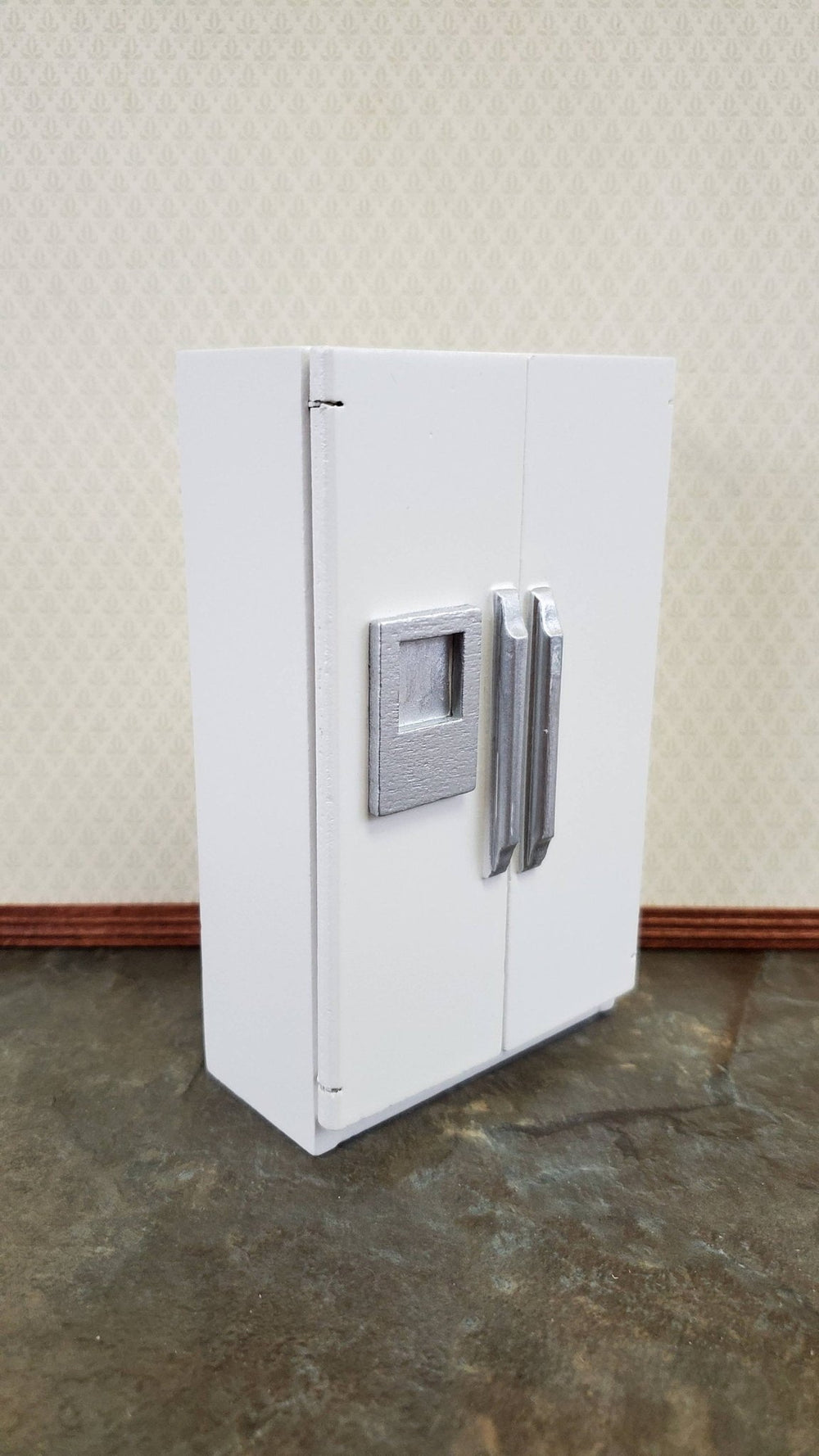 Dollhouse Miniature Fridge Modern Refrigerator White 1:12 Scale w/Ice Dispencer - Miniature Crush