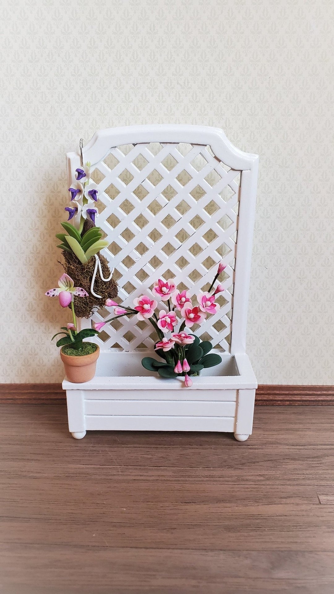 Dollhouse Miniature Garden Trellis with Flower Box White Wood 1:12 Scale - Miniature Crush