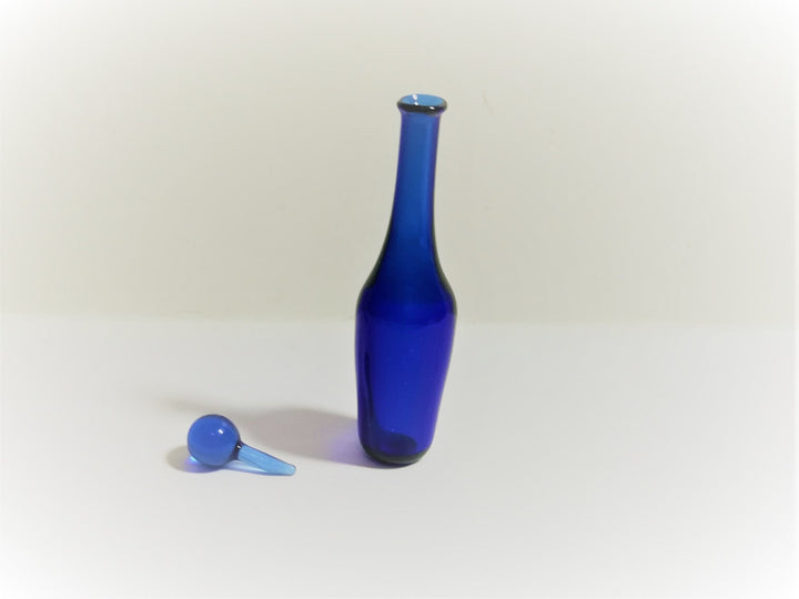 Dollhouse Miniature Glass Decanter Bottle Cobalt Blue Large w/ Stopper 1:12 Scale - Miniature Crush