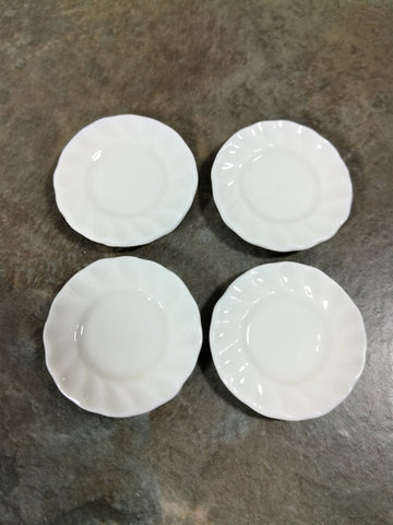 Dollhouse Miniature Glass Plates Fluted All White Ceramic x4 1:12 Scale 1" - Miniature Crush
