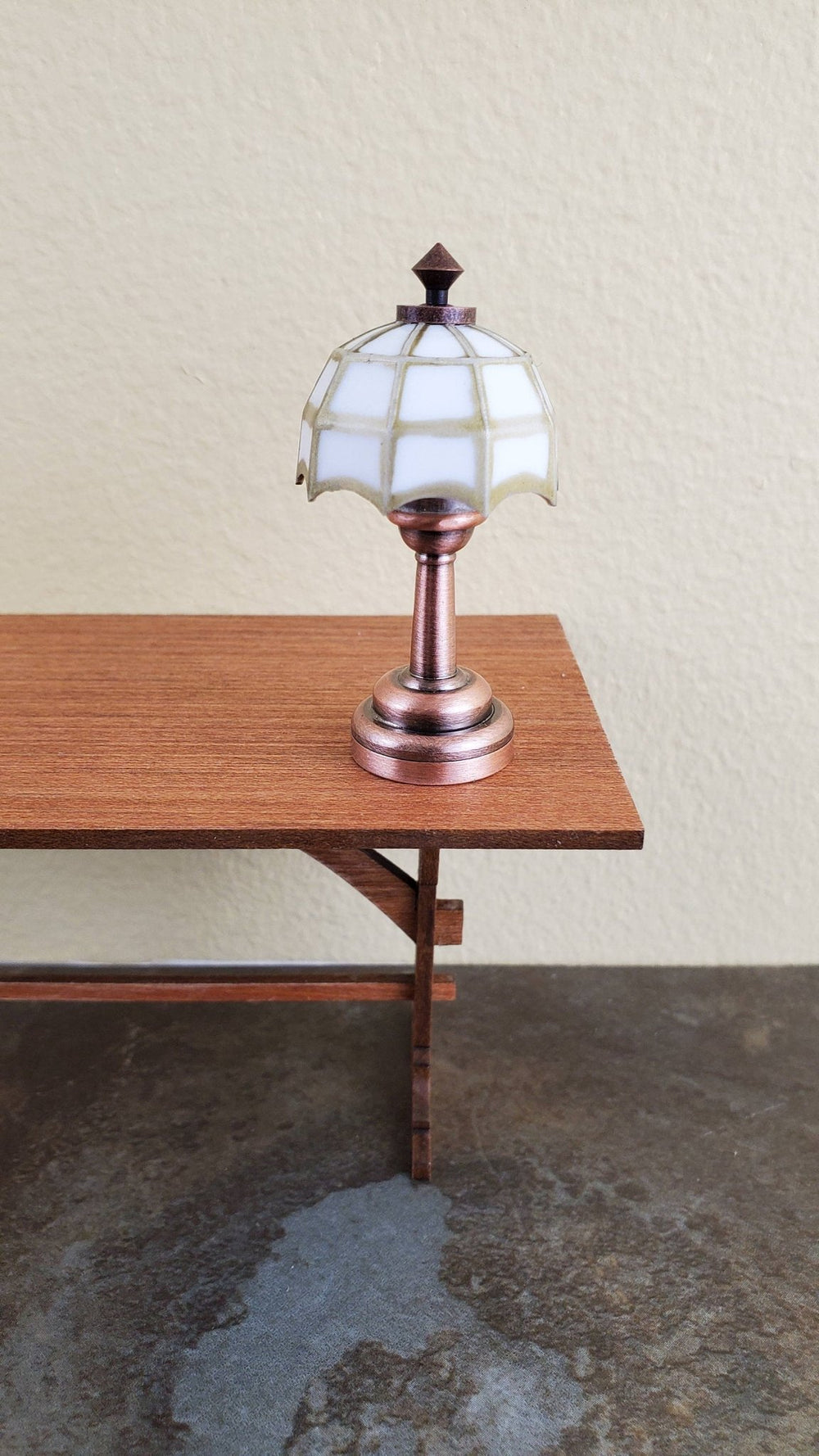 Dollhouse Miniature LED Battery Light Table Lamp White & Bronze Gold 1:12 Scale - Miniature Crush