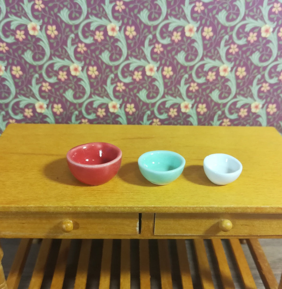 Dollhouse Miniature Mixing Bowls Set of 3 Stacking Red Green White 1:12 Scale - Miniature Crush