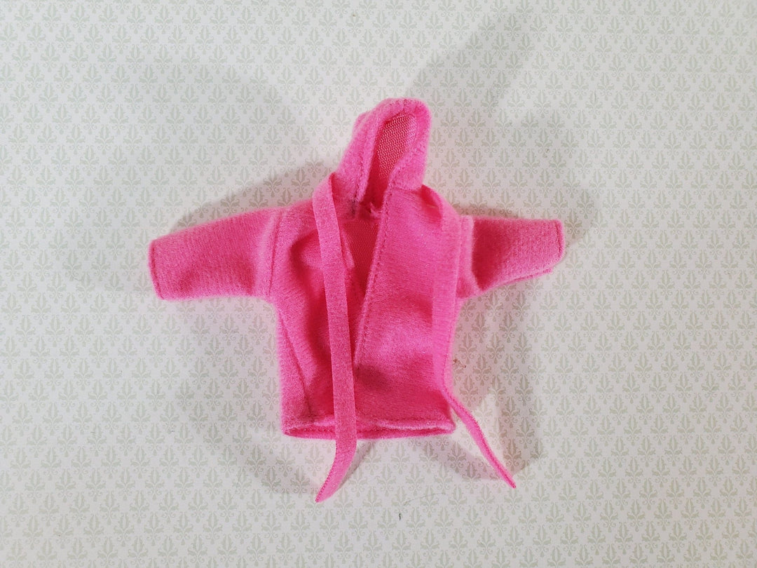 https://miniaturecrush.com/cdn/shop/products/dollhouse-miniature-pink-hoodie-or-robe-112-scale-clothes-wearable-fits-6-phicen-664282.jpg?v=1686416754&width=1080