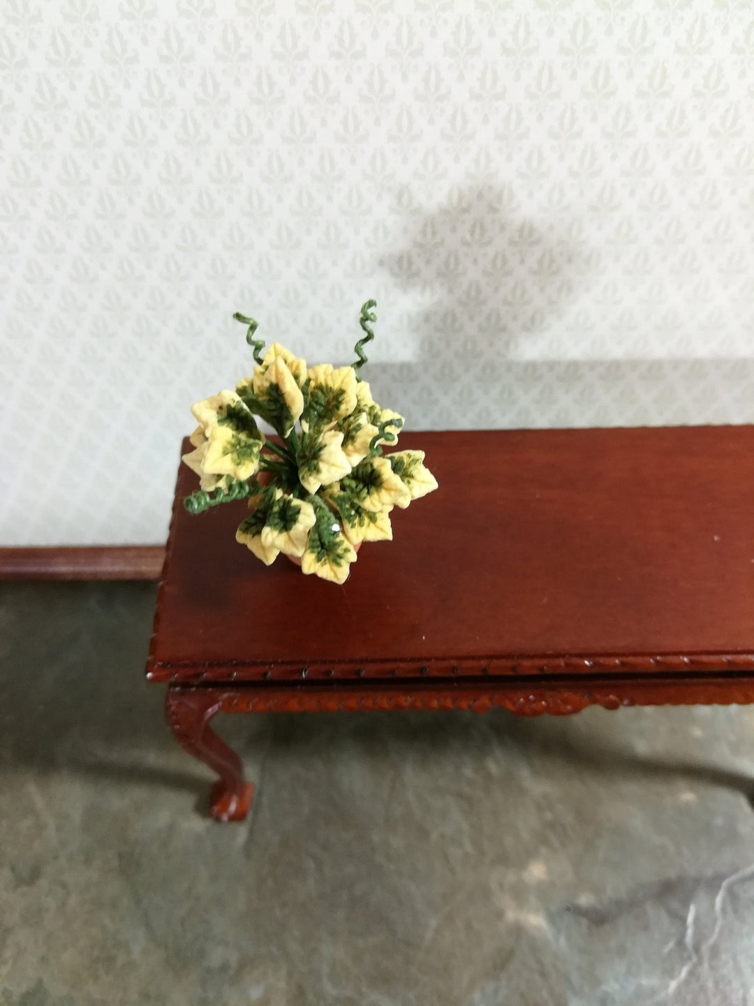 Dollhouse Miniature Plant Variegated English Ivy in Terra Cotta Pot 1:12 Scale - Miniature Crush