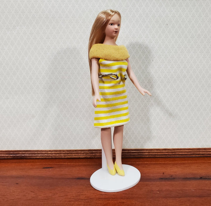 Dollhouse Miniature Porcelain Doll Modern Female Mom 1960s 1:12 Scale - Miniature Crush