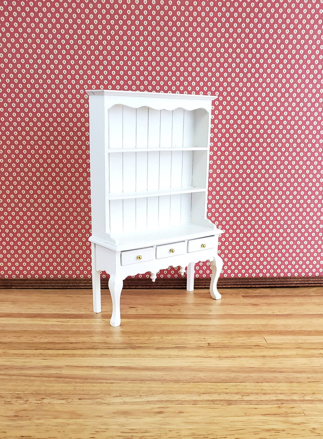 Dollhouse Miniature Queen Kitchen Cupboard Hutch White Anne Style 1:12 Scale Furniture - Miniature Crush