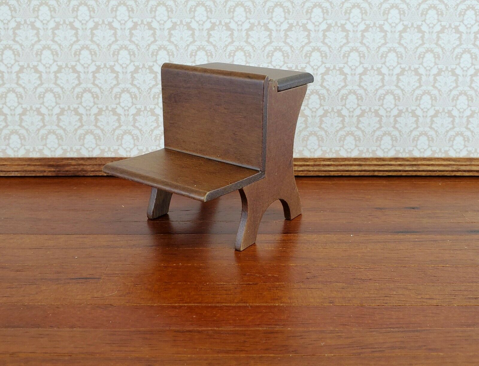 Dollhouse Miniature School Desk Walnut Finish Vintage Style 1 12 Scale